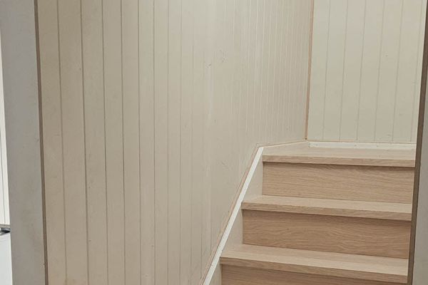 stairs-balustrades-28C260F823-1CBD-5639-C697-A1445251A123.jpg