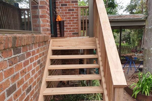 stairs-balustrades-388B2E2A9-4ED8-9A2B-1106-5C5CE08F886E.jpg