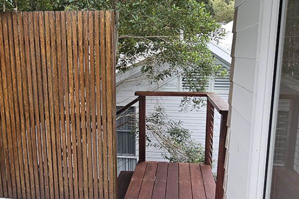 stairs-balustrades-626F0A845F-887F-D852-DDD9-01D37988C339.jpg