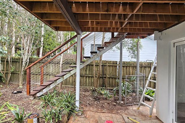stairs-balustrades-71175A8D9A-D359-28ED-B0DD-40BFE78AF672.jpg